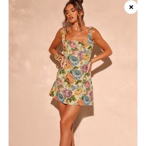 Pretty Little Thing - Stone Floral Twill Bodycon Dress - size 2